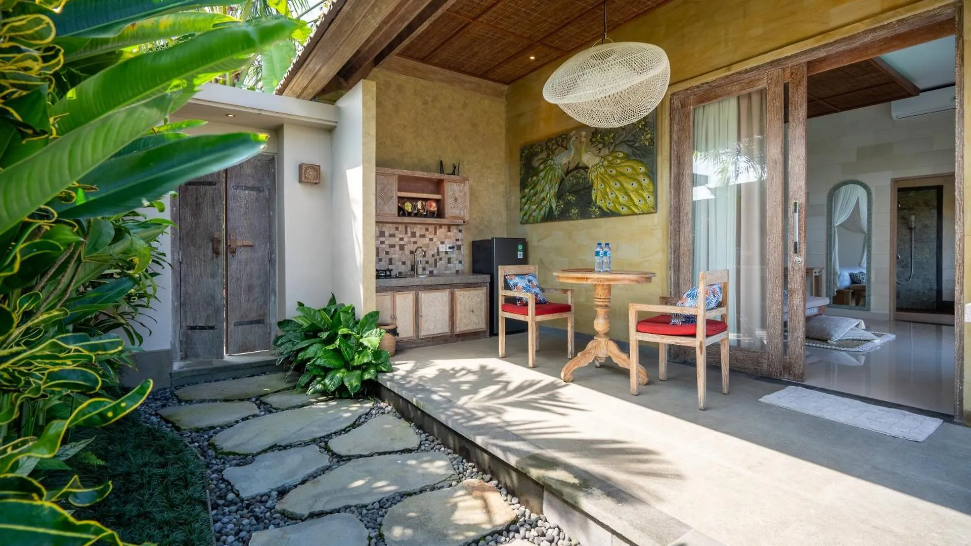 Happy Honeymoon Private Villa Ubud