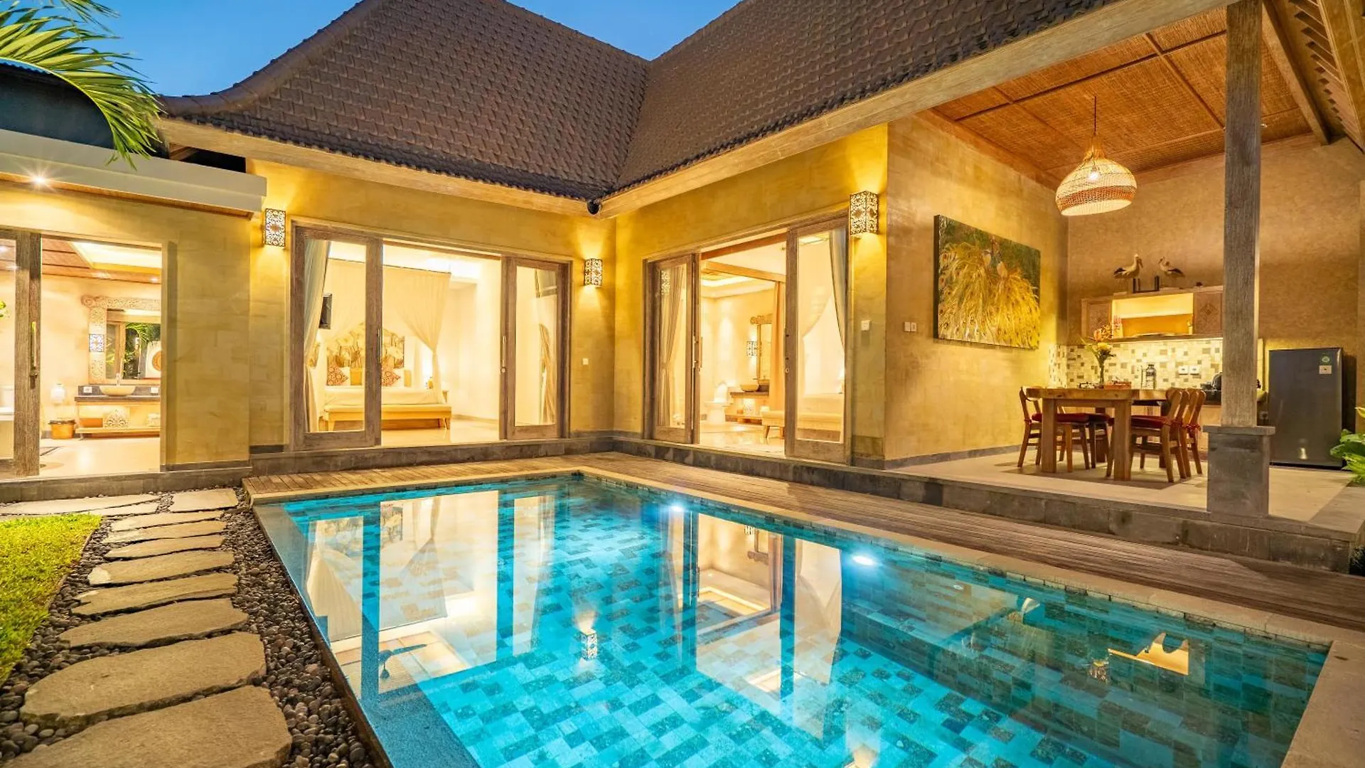 Happy Honeymoon Private Villa Ubud  Indonesia